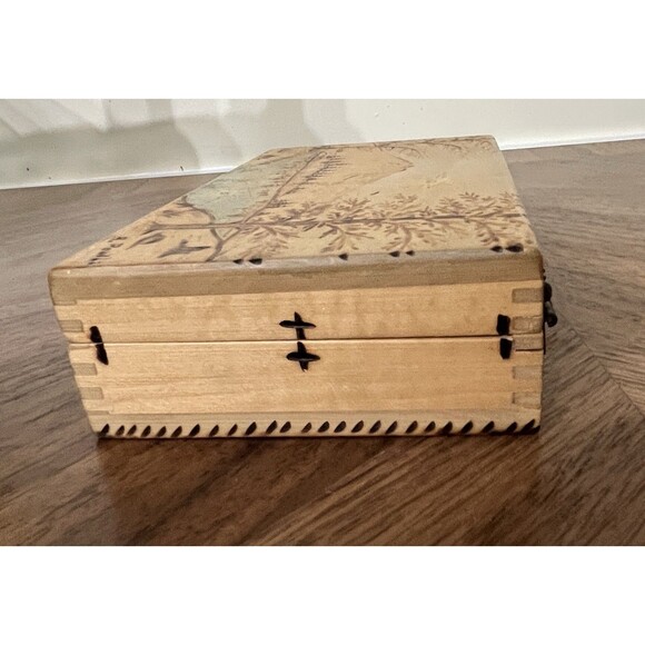 Vintage 1976 B.Powell Hand-Painted Wooden Keepsake Box Folk Primitive Art - Picture 7 of 14
